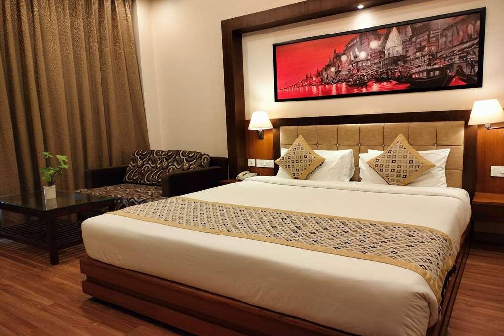 Ramada By Wyndham Varanasi Katesar Chandauli Δωμάτιο φωτογραφία