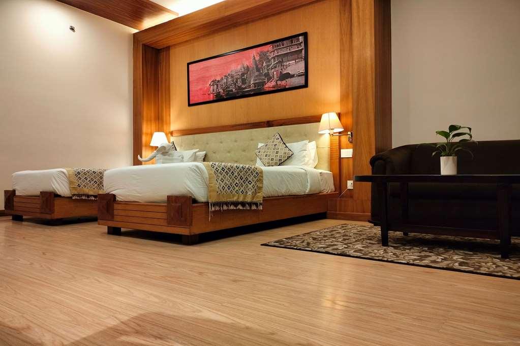 Ramada By Wyndham Varanasi Katesar Chandauli Δωμάτιο φωτογραφία