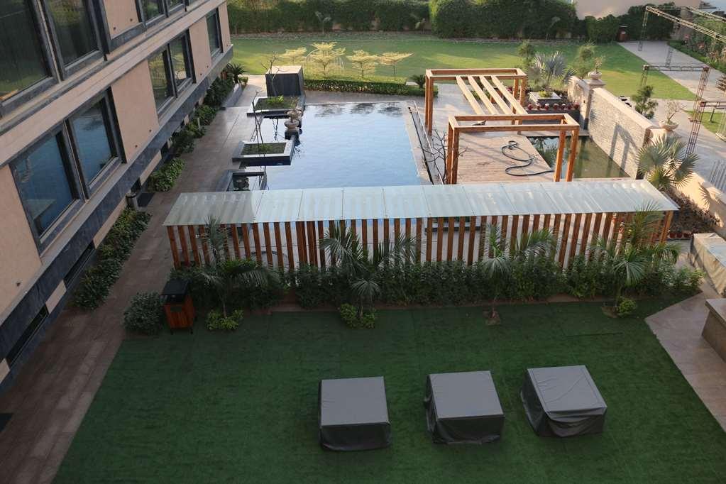 Ramada By Wyndham Varanasi Katesar Chandauli Ανέσεις φωτογραφία